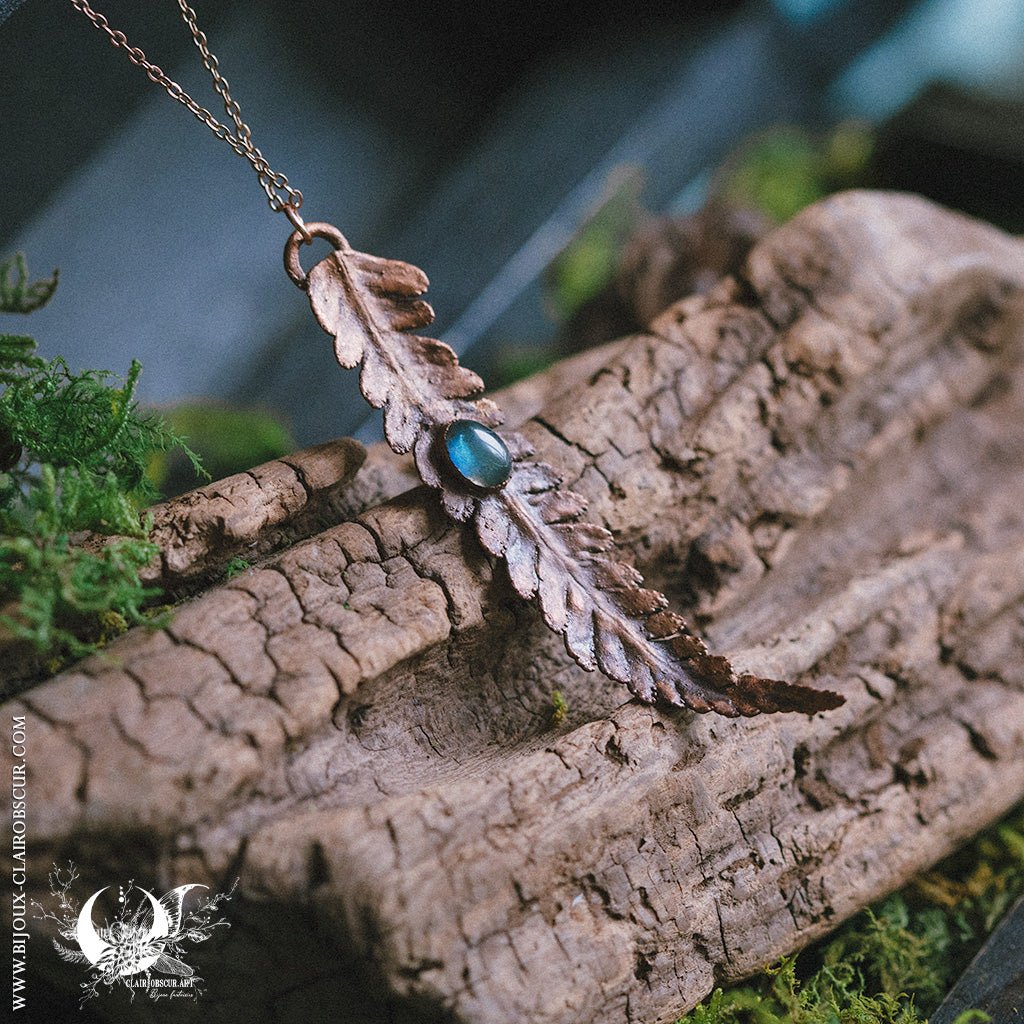 Collier Feuille de Fougère & Labradorite - Illustrations & Bijoux fantaisie ClairObscur Art