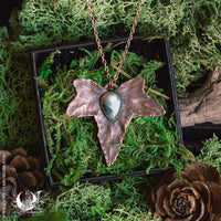 Collier Feuille de Lierre & Labradorite - Illustrations & Bijoux fantaisie ClairObscur Art
