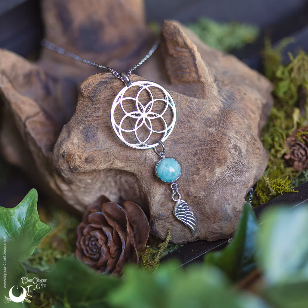 Collier "Fleur de Vie" pierre & breloque au choix