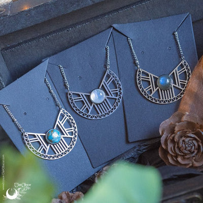 Collier "Héra" pierre au choix - Illustrations & Bijoux fantaisie ClairObscur Art