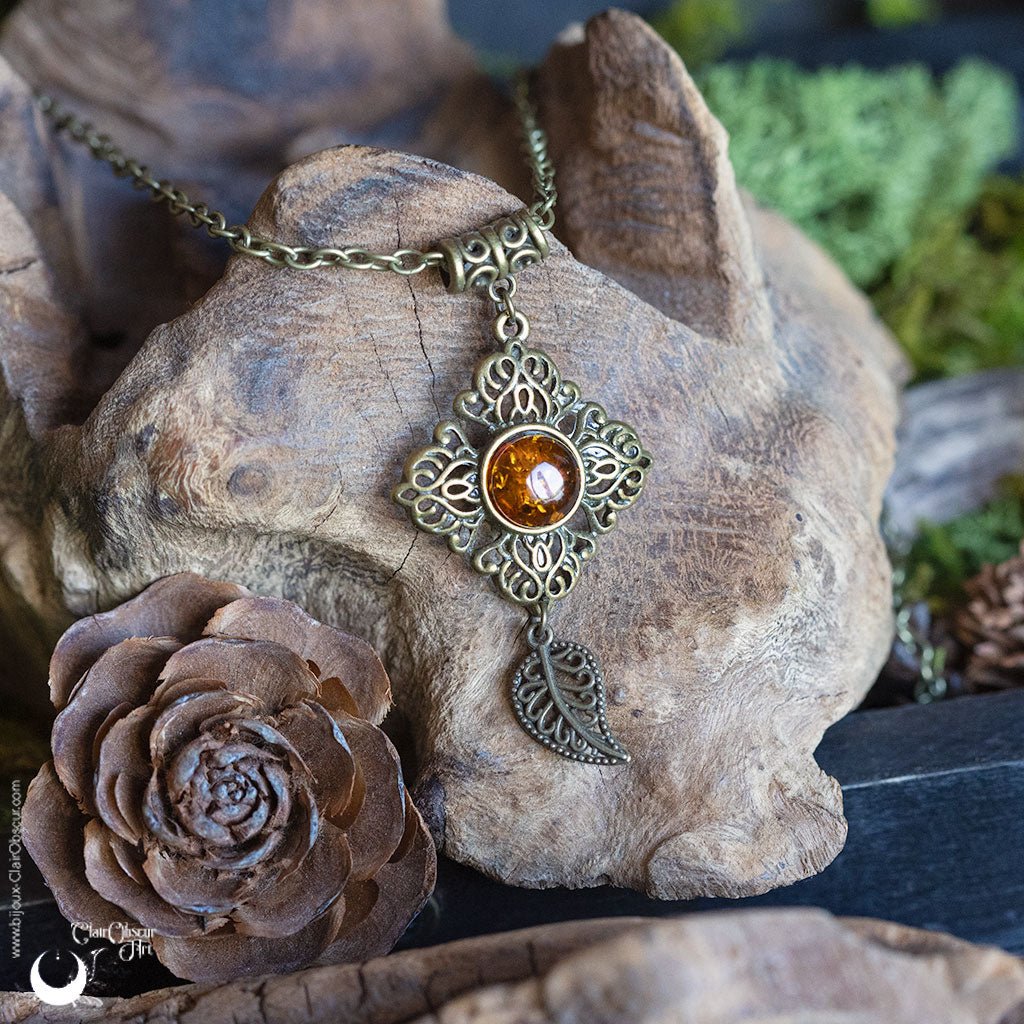 Collier "Le Secret" pierre au choix - Illustrations & Bijoux fantaisie ClairObscur Art