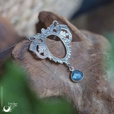 Collier "Lyra" Labradorite facettée - Illustrations & Bijoux fantaisie ClairObscur Art