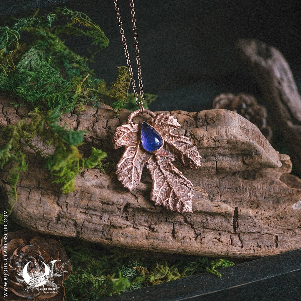 Collier mixte Feuille de Figuier & Tanzanite - Illustrations & Bijoux fantaisie ClairObscur Art