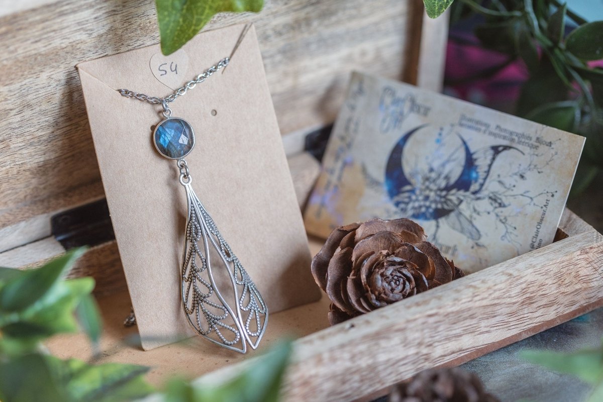 VENTE PRIVÉE D'AUTOMNE - Illustrations & Bijoux fantaisie ClairObscur Art