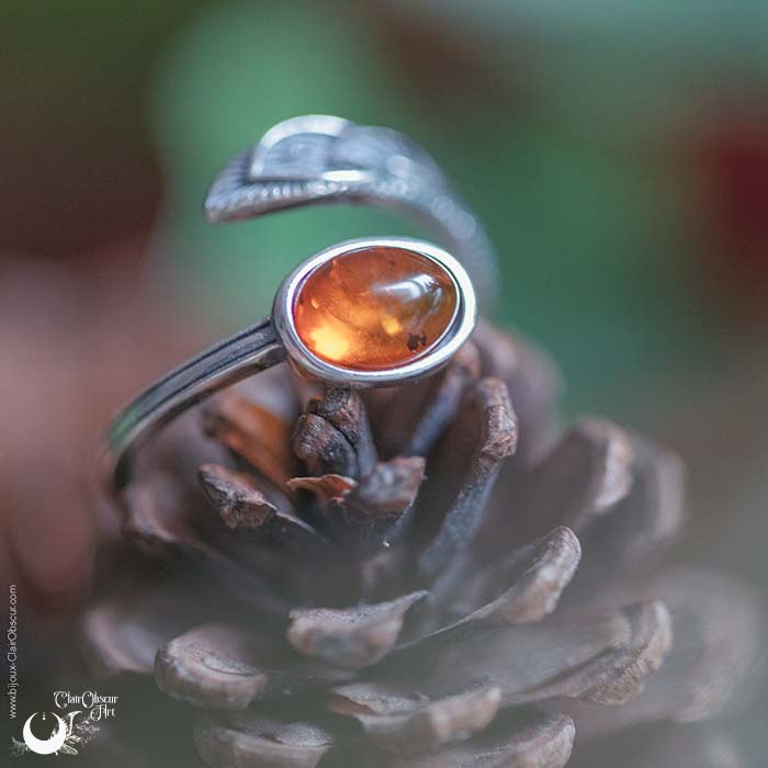 Très jolie bague en ambre et argent 925 de BALTICAMBRE