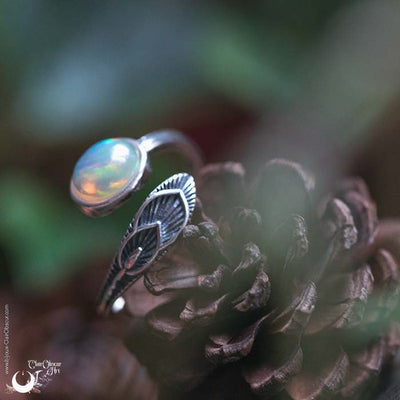 Bague "Plume" Opale en Argent 925, ajustable - Illustrations & Bijoux fantaisie ClairObscur Art