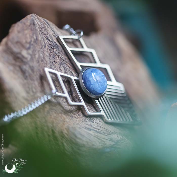 Collier "Athena" Cyanite, acier inoxydable - Illustrations & Bijoux fantaisie ClairObscur Art