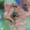 Collier "Le Secret" Obsidienne dorée, personnalisable - Illustrations & Bijoux fantaisie ClairObscur Art