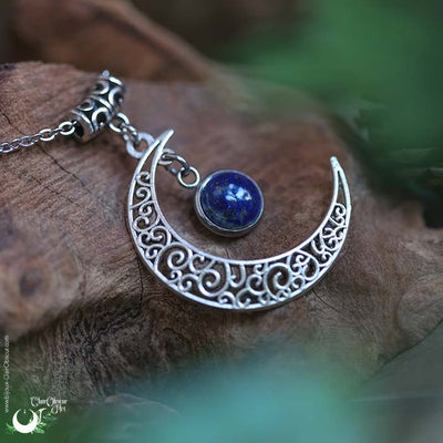 Collier "Luna" Lapis lazuli, taille de la chaine au choix - Illustrations & Bijoux fantaisie ClairObscur Art
