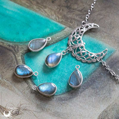 Collier MOON et perle de Labradorite - Illustrations & Bijoux fantaisie ClairObscur Art