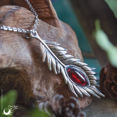 Collier "Plume" Grenat - Illustrations & Bijoux fantaisie ClairObscur Art