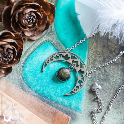 Collier "SIRONA" Obsidienne dorée, en acier inoxydable, taille de la chaine au choix - Illustrations & Bijoux fantaisie ClairObscur Art