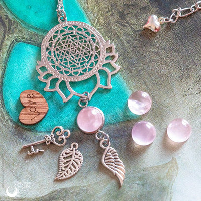 Collier "Sri Yantra Lotus" Quartz rose personnalisable - Illustrations & Bijoux fantaisie ClairObscur Art